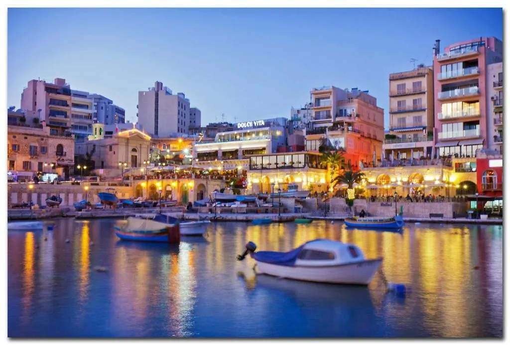 Sliema Creek Suites ホテル