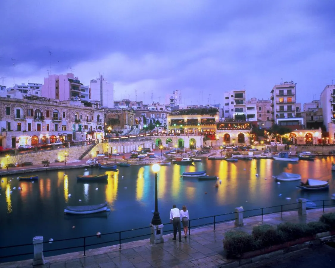 ホテル Sliema Creek Suites