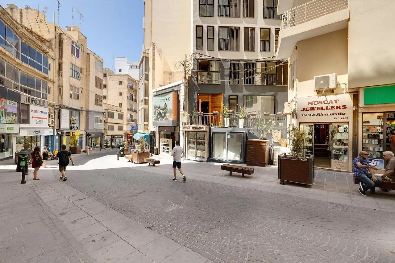 ホテル Sliema Creek Suites