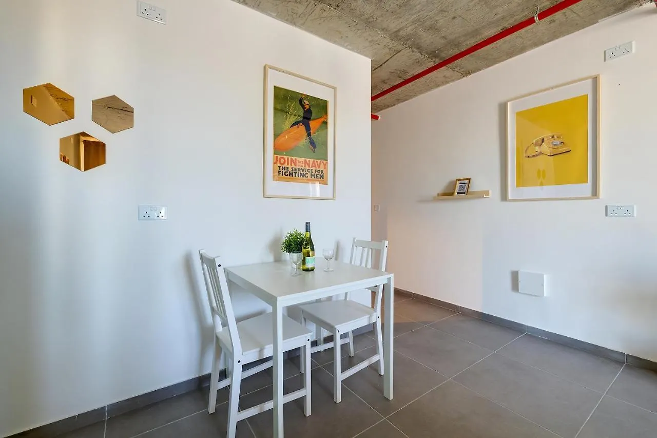 ホテル Sliema Creek Suites マルタ