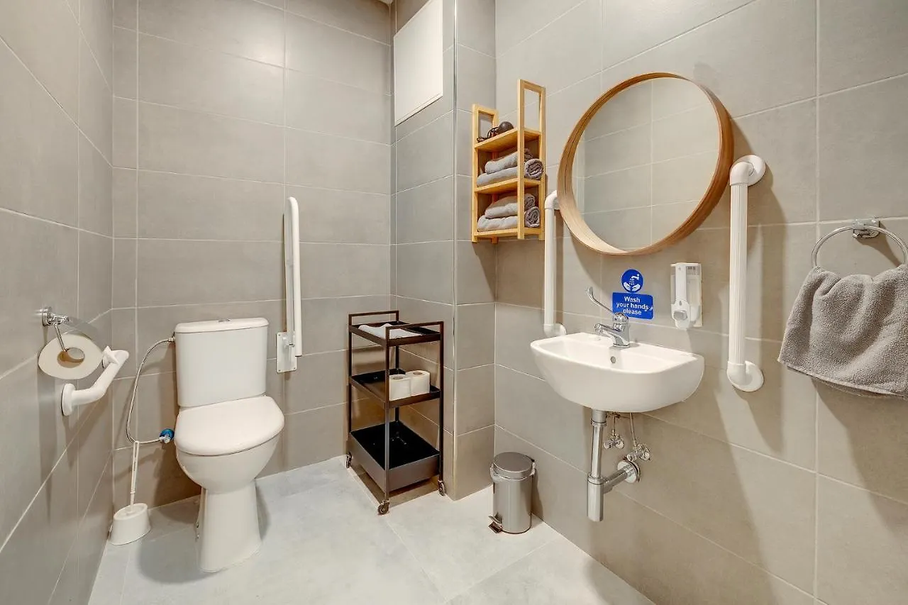 ホテル Sliema Creek Suites マルタ